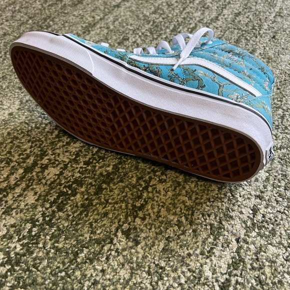 VAN GOGH VANS - Picture 5 of 5